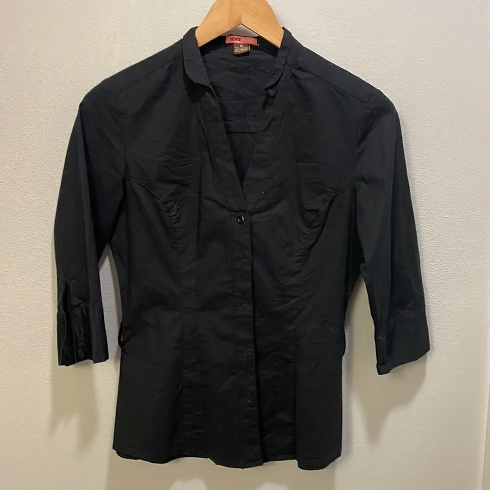 MAX Rave woman’s black button down shirt - Picture 2 of 9